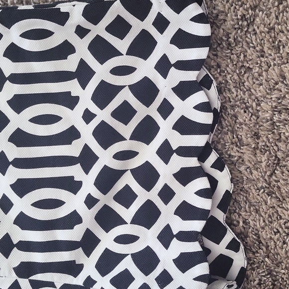 Mud Pie Black and White Patterned Shorts - Picture 2 of 5
